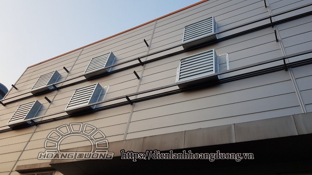 lắp đặt quạt hút , tại công ty sj tech kcn vân trung bắc giang